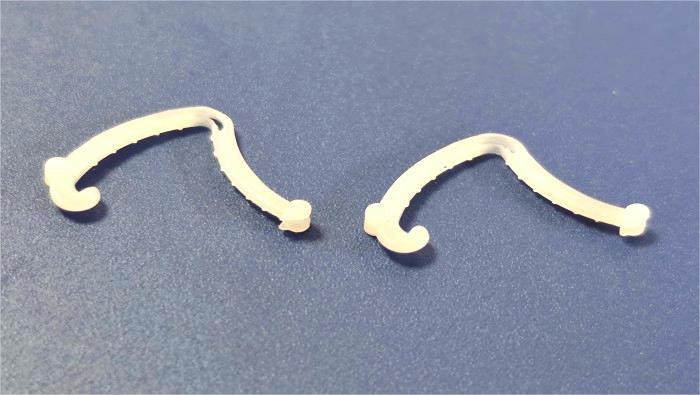 ¿A qué procesos debemos prestar atención en la fabricación de clips de ligadura de materiales POM?